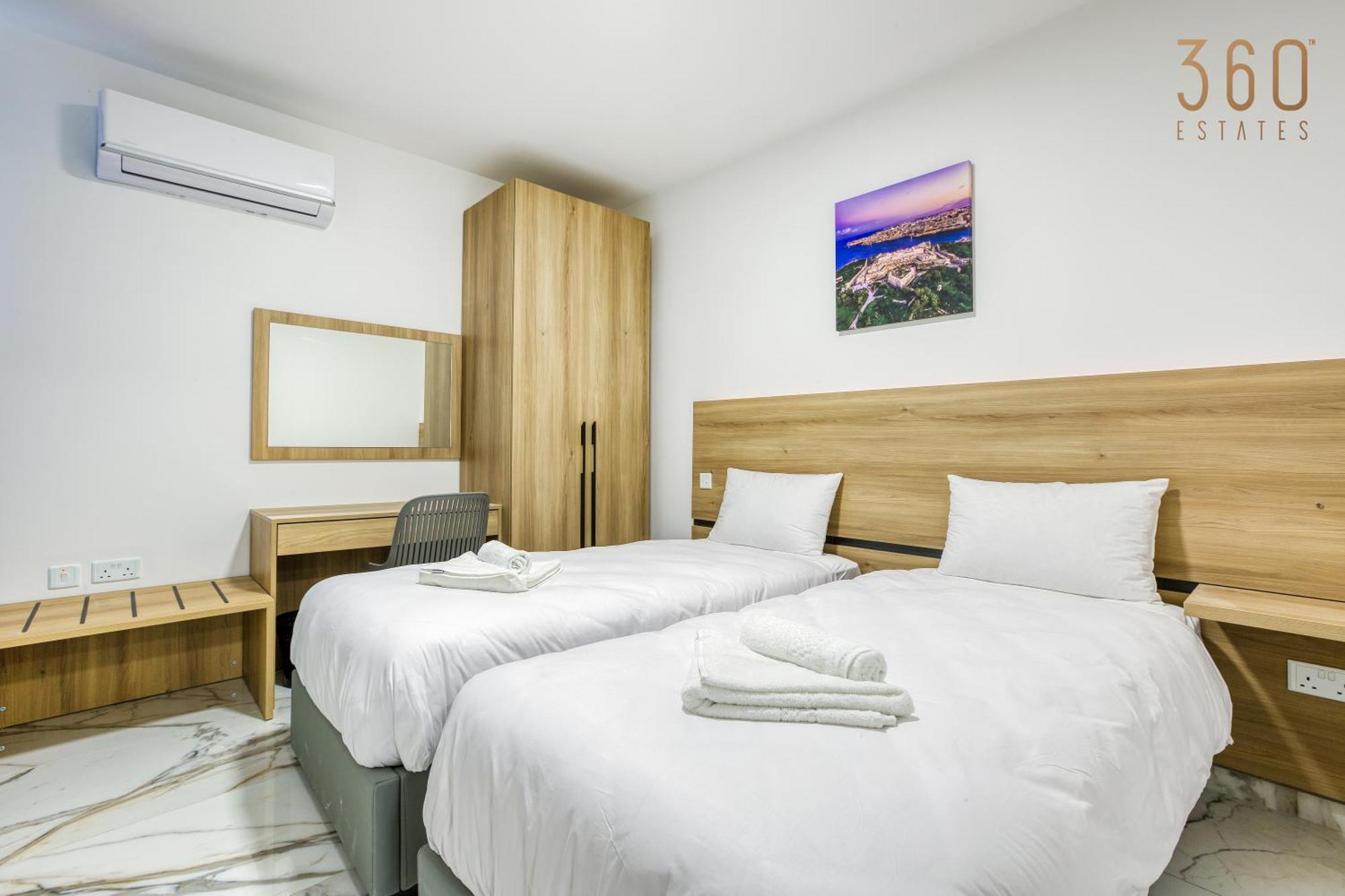 The St Pauls Bay Escape Suites By 360 Estates St. Paul's Bay Exterior photo