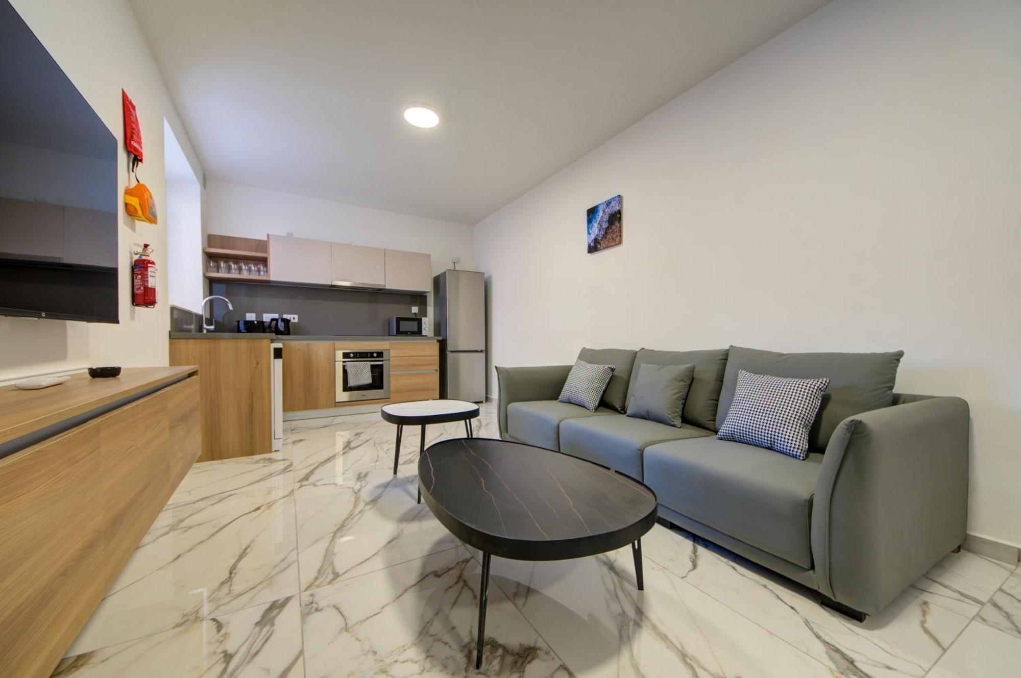 The St Pauls Bay Escape Suites By 360 Estates St. Paul's Bay Exterior photo